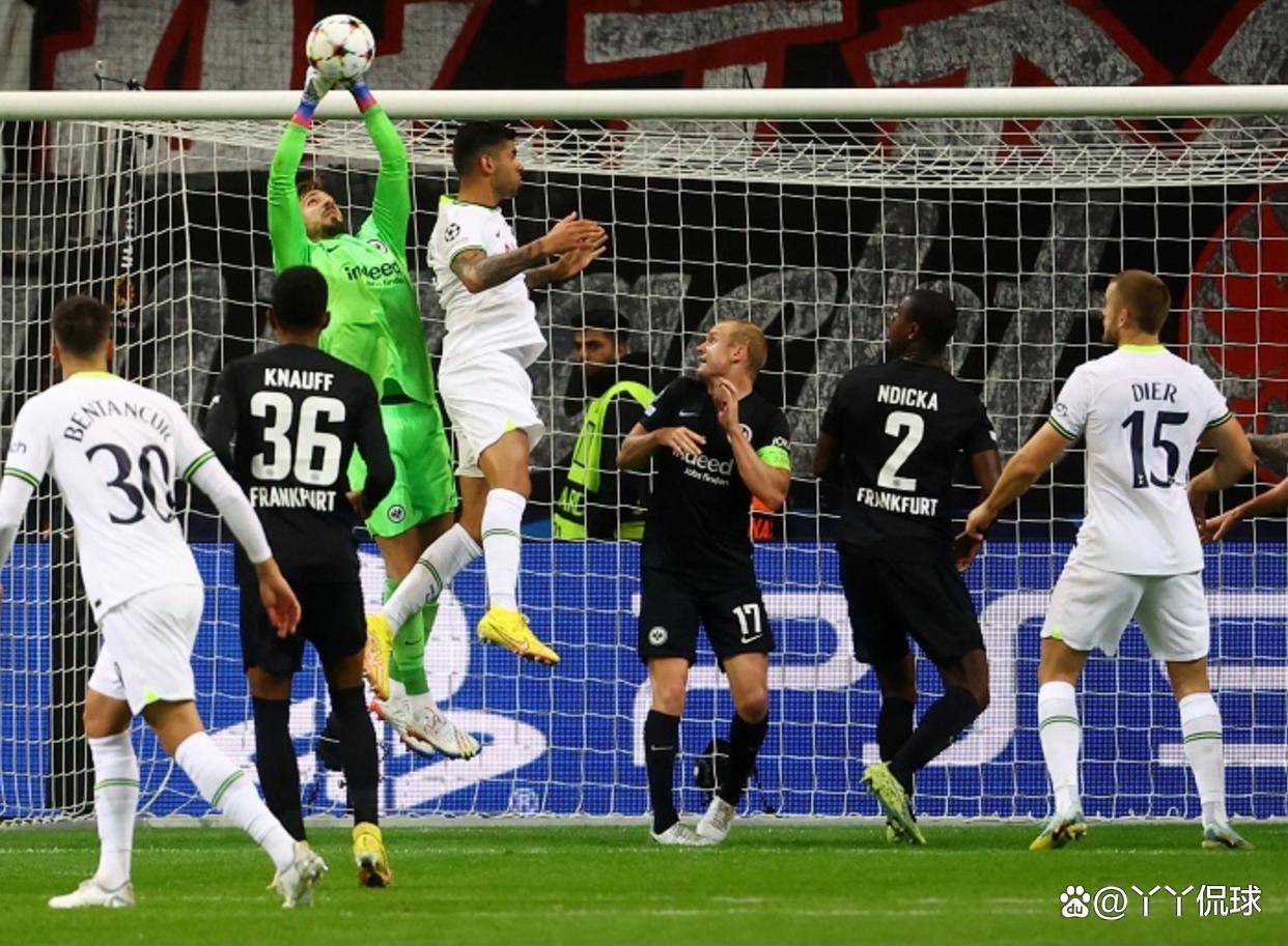 九游体育-沃尔夫斯堡在主场与法兰克福争夺胜利