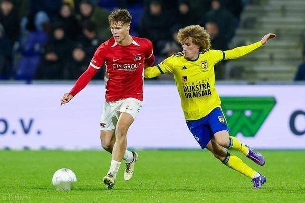 九游体育在线-关于克罗托内客场逼平对手，保级前景一片光明的信息