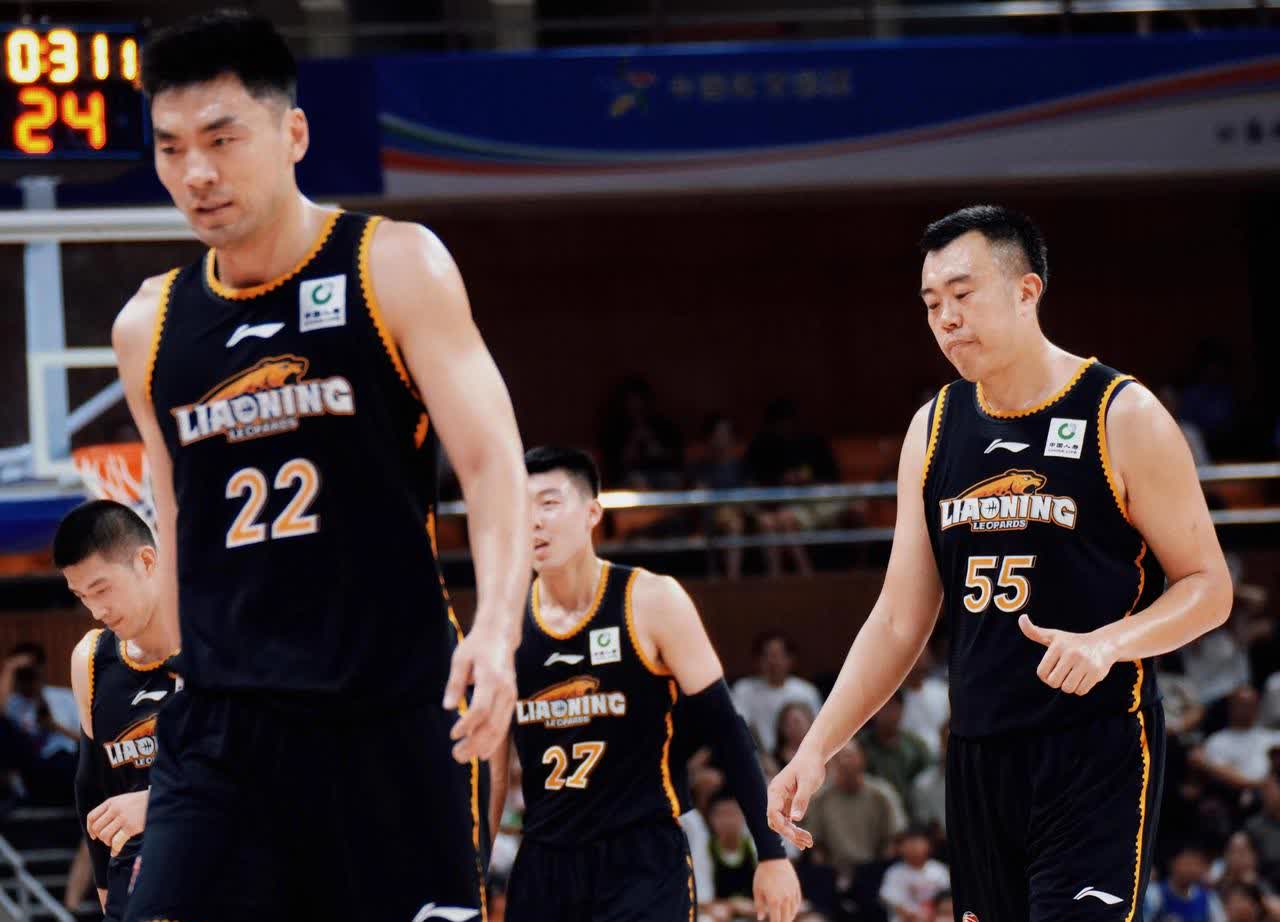 九游体育亚洲官网-南京男篮豪取两连胜，状态火爆的简单介绍