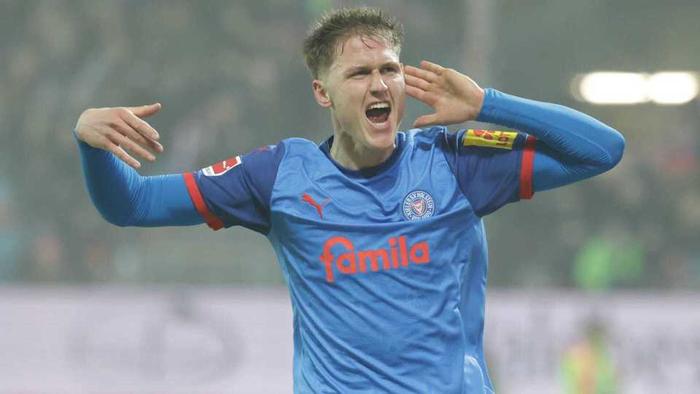 奥格斯堡队力克对手继续冲刺的简单介绍 奥格斯堡队力克对手继续冲刺的简单介绍