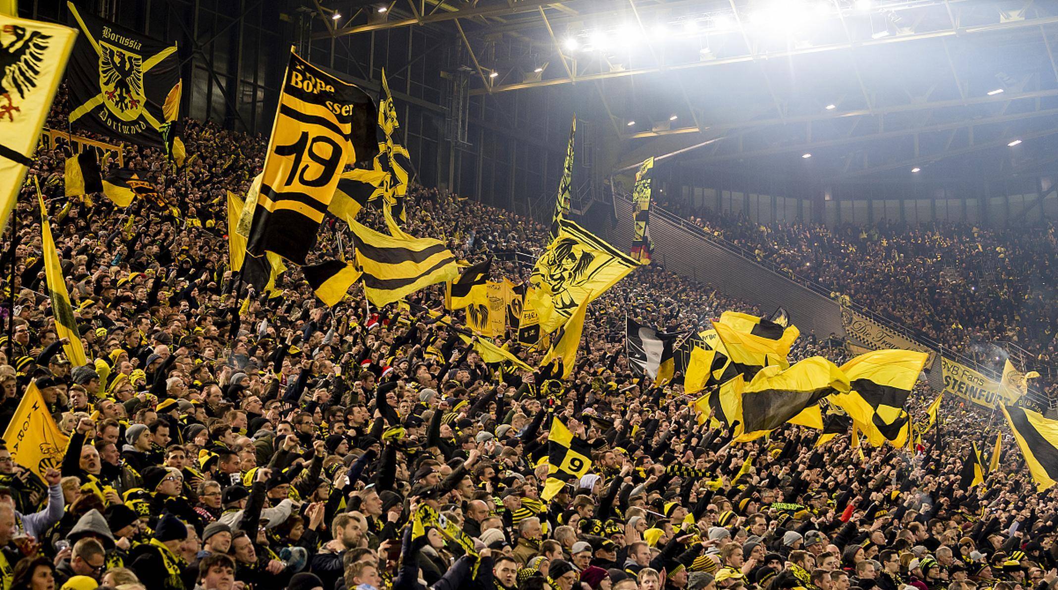 多特蒙德密集集训,备战重要联赛的简单介绍 多特蒙德密集集训,备战重要联赛的简单介绍