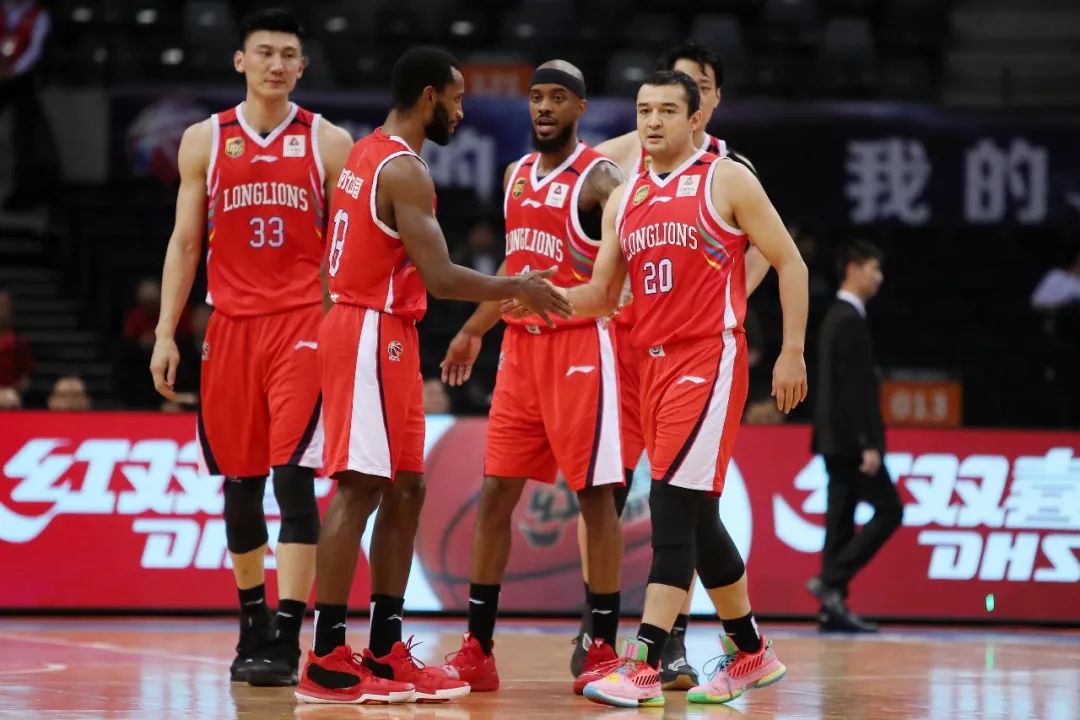 九游体育官方登录入口-关于贵州男篮主场击败海南队，豪取三连胜的信息