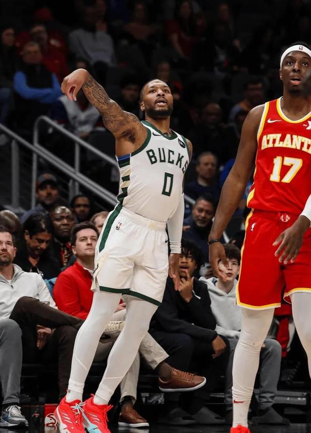 关于人新赛季表现出色，球队斩获三连胜的信息