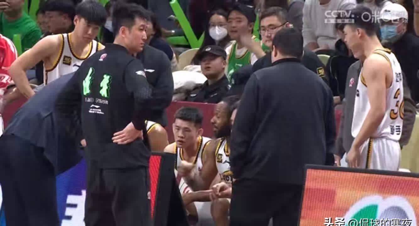 九游体育官网入口-关于辽宁队在场上表现抢眼，震撼全场观众的信息