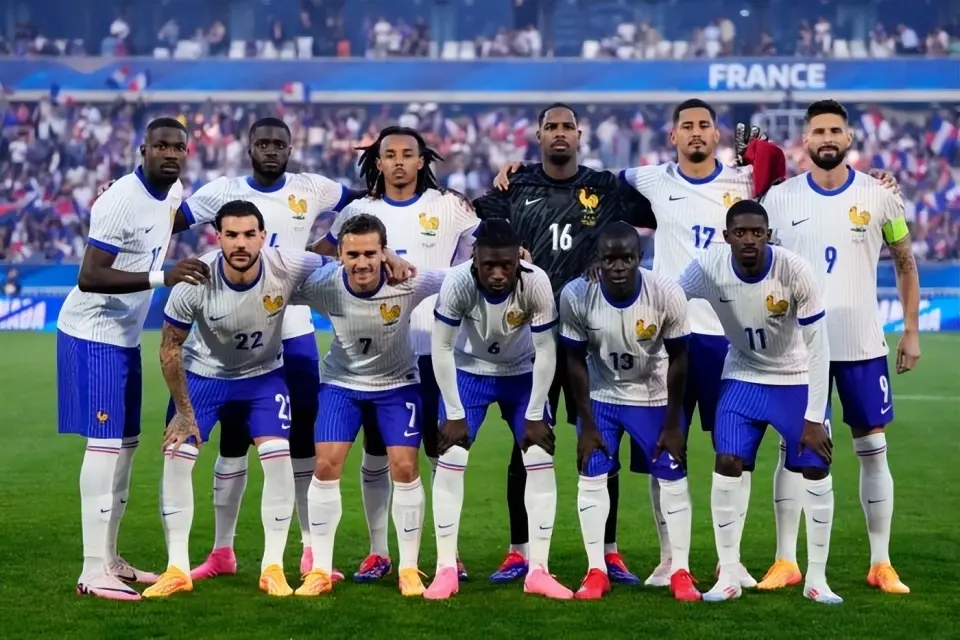 九游体育登录-法国队在欧洲杯预选赛中展示顶级团队精髓