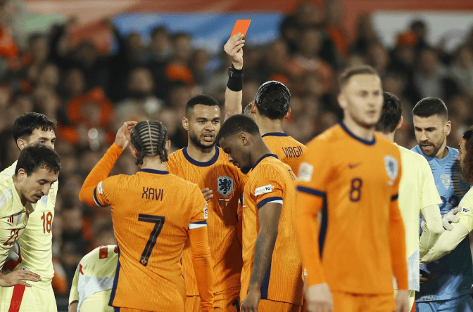 荷兰队在欧国联比赛中展现出强大实力