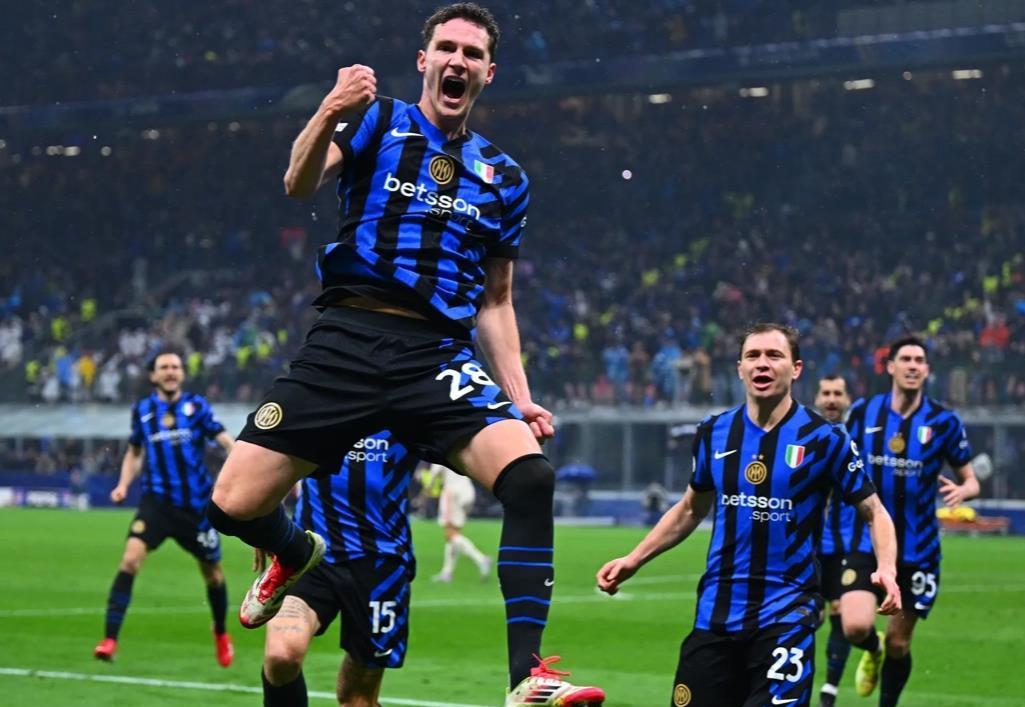 国米旧旧怀念，伊布复出欧冠，队史梦幻时刻