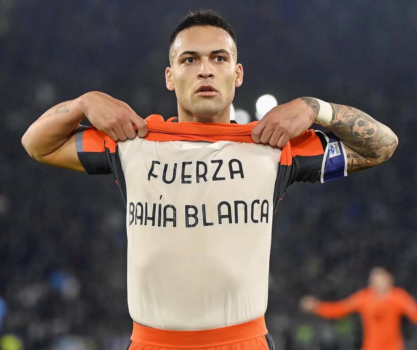 拉齐奥击败帕尔马,继续领跑意甲 拉齐奥击败帕尔马,继续领跑意甲