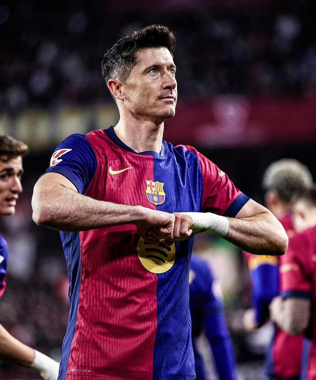 拜仁慕尼黑惜败巴黎圣日耳曼,屈居失利 拜仁慕尼黑惜败巴黎圣日耳曼,屈居失利