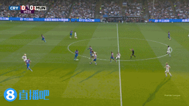 包含曼联客场战平水晶宫，失去追赶机会的词条