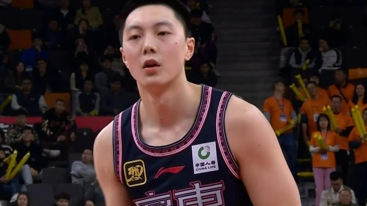 九游体育中国官网-包含南京队对手广州队，谁能在比赛中占领优势的词条