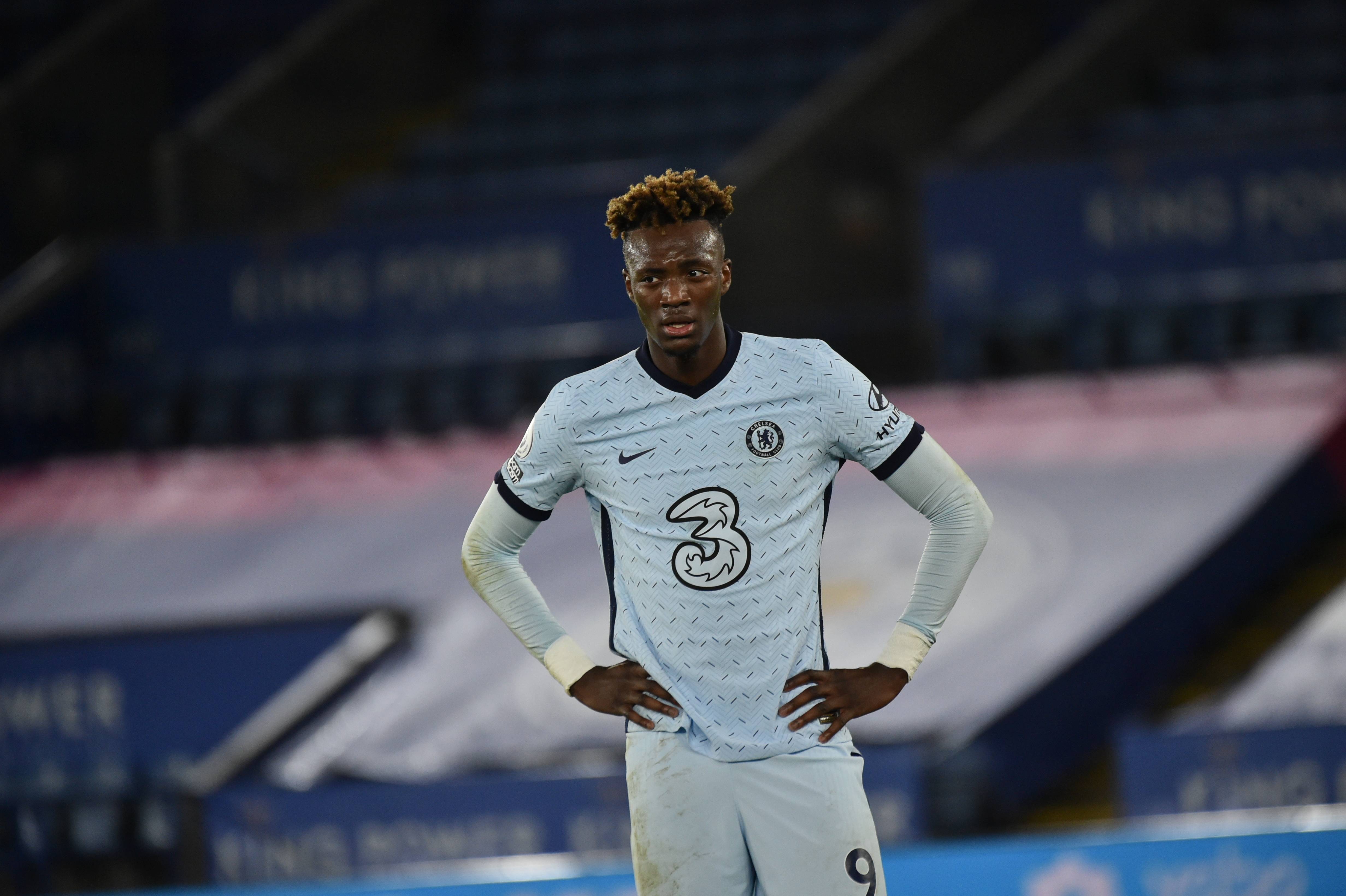 莱斯特城稳守对阵切尔西，双方争分夺胜的简单介绍