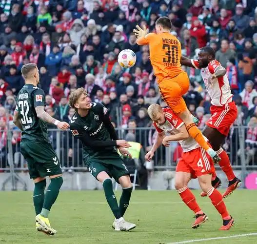 九游体育亚洲官网-拜仁慕尼黑队再次取胜，领跑积分榜的简单介绍