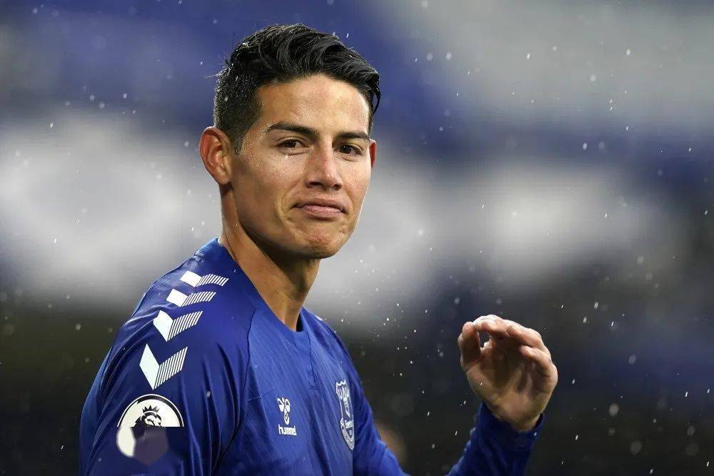 传闻南美球星将退役，球迷感伤不已