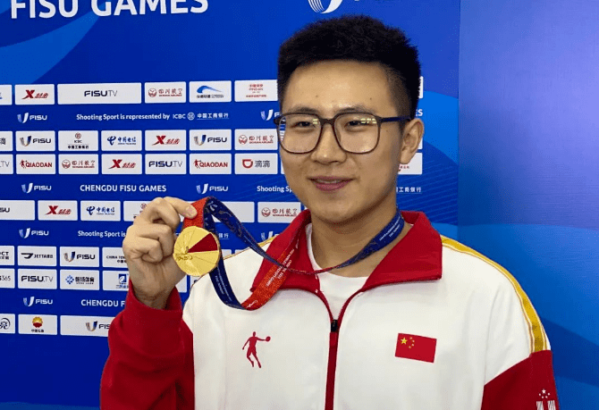 俄罗斯射击选手夺得男子米手枪金牌的简单介绍