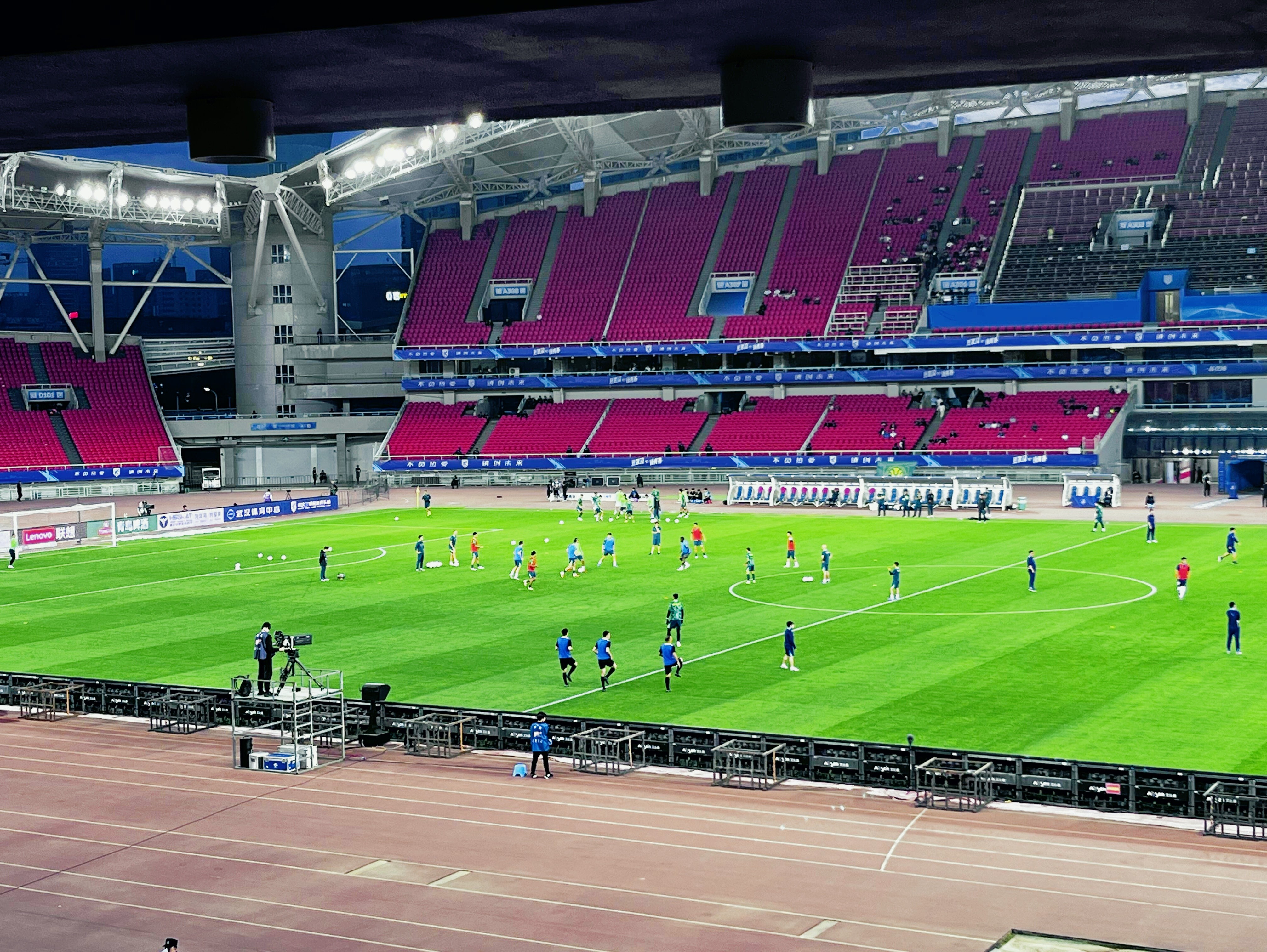 关于保级大战！恒大主场-击败富力，力保中超联赛资格的信息