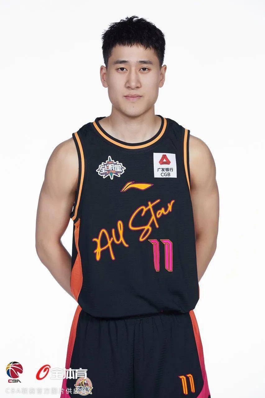 九游体育-全明星投手伤愈，再度出战重要比赛