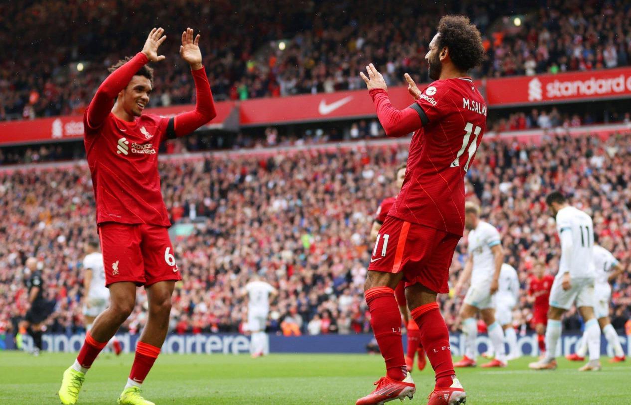 利物浦大胜沃特福德，缓解危机